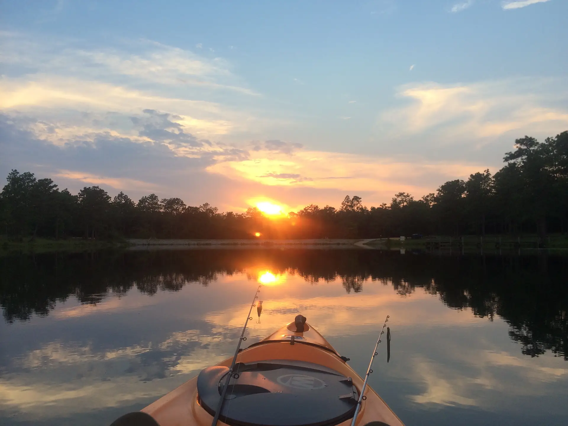 Fish Finder Buying Guide Comparison of Lucky Wireless And Wired Versions